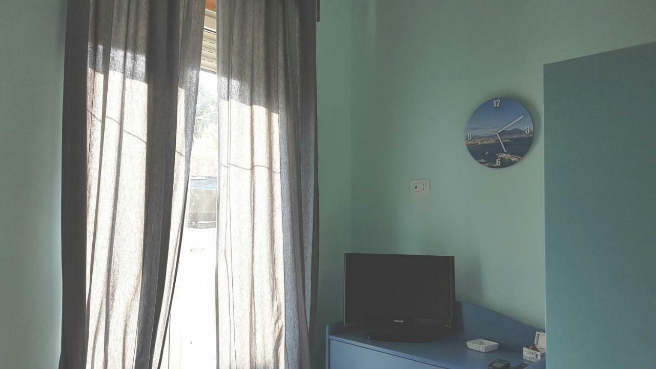 Bed and Breakfast A Casa Di Arturo à Naples Extérieur photo